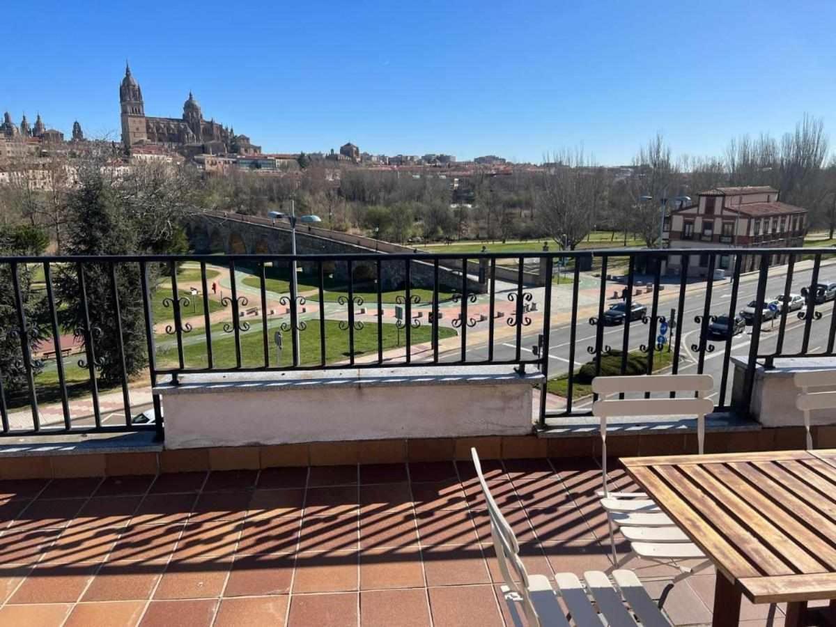 Almamater Salamanca Bagian luar foto
